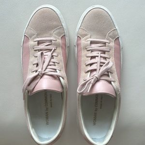 Common projects “retro sneaker” size 38.